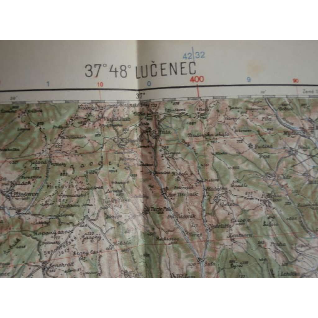 Lučenec (Slovensko, mapa, měřítko 1:200000)